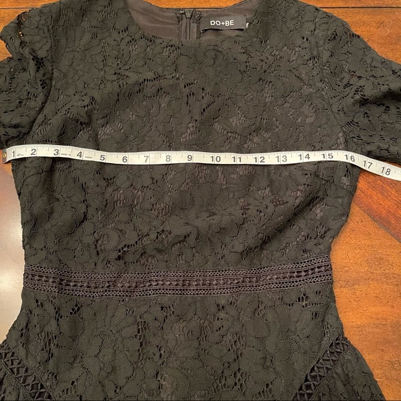 DO + BE lace Bell Sleeve Dress - Picture 14 of 14